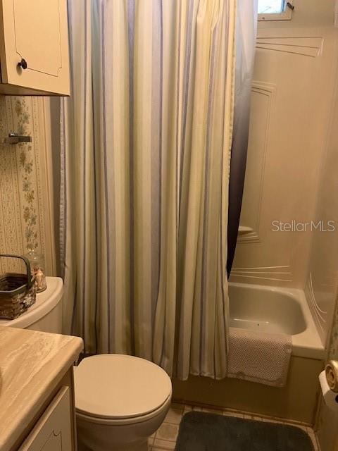 3201 Brewster Dr Property Photo 4