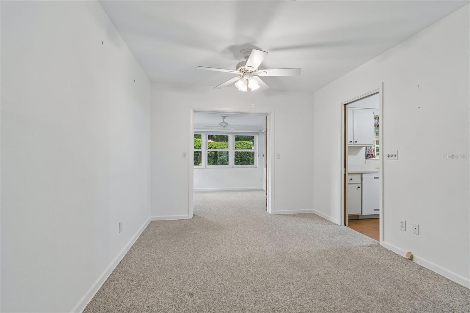 808 Woodley Rd Property Photo 4