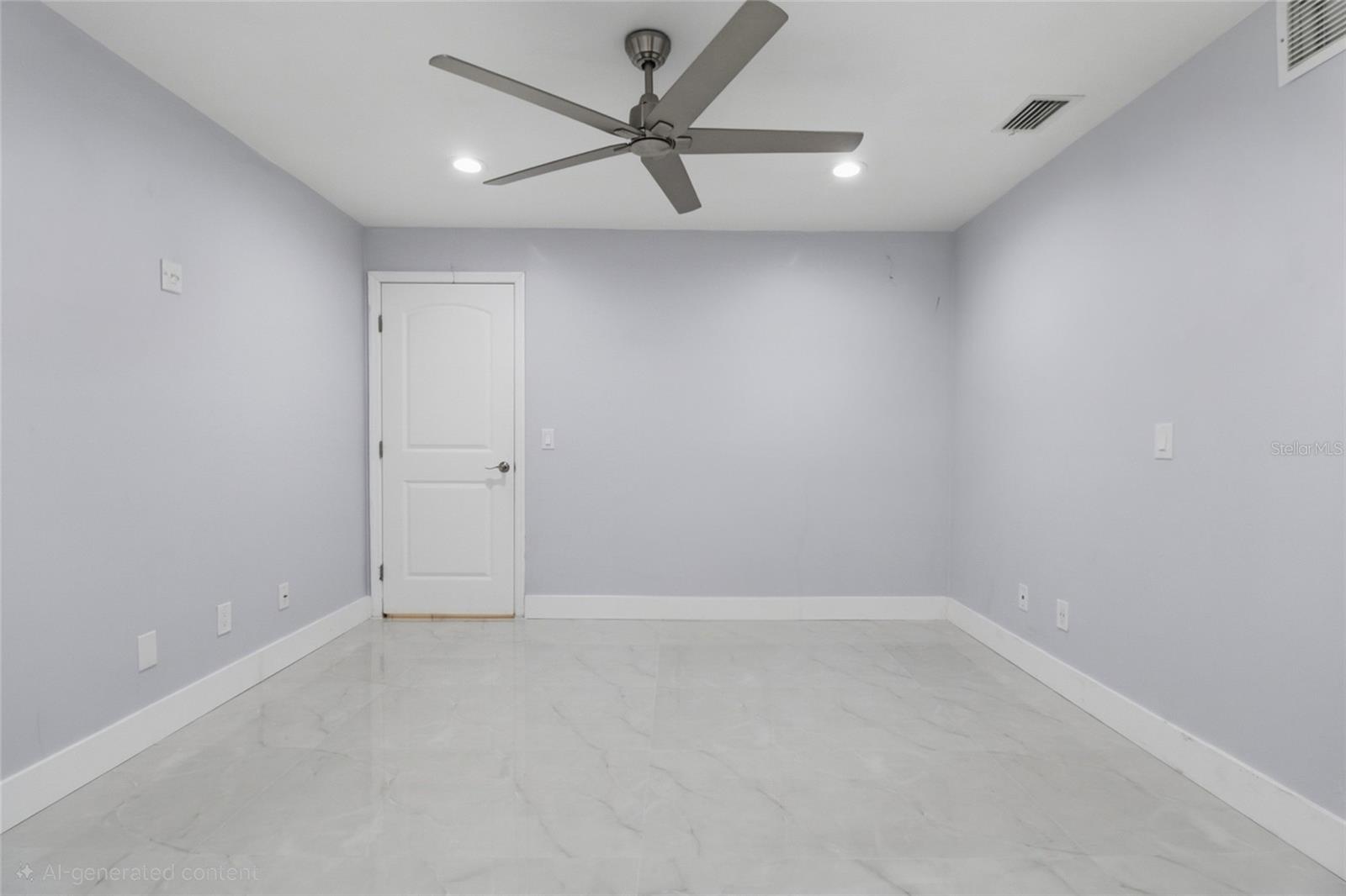 1104 Morton St E Property Photo 26