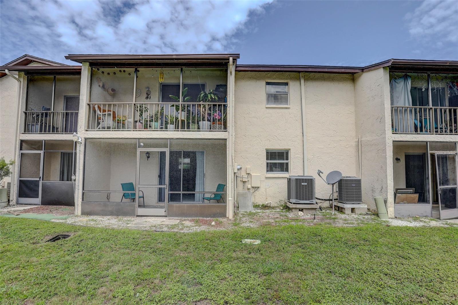8440 Old Post Rd #104 Property Photo 10