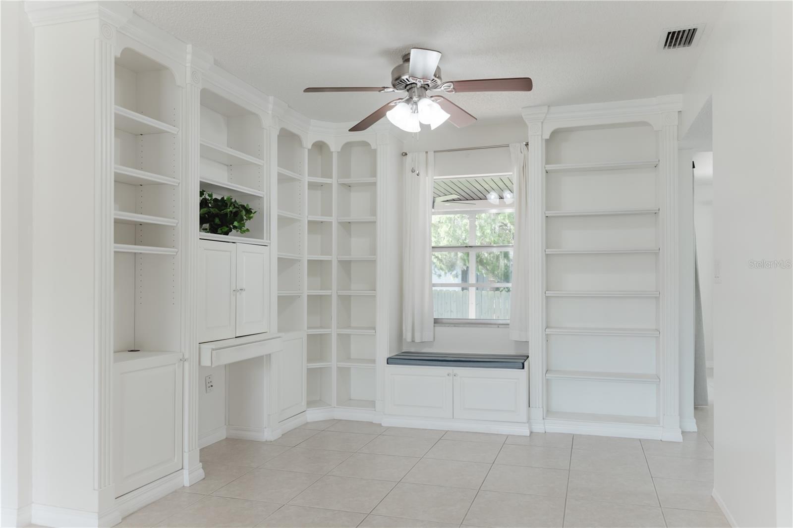 6520 Meadowbrook Ln Property Photo 8