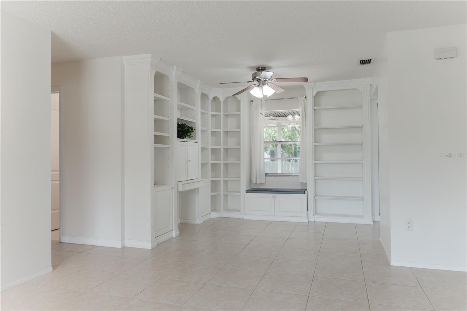 6520 Meadowbrook Ln Property Photo 9