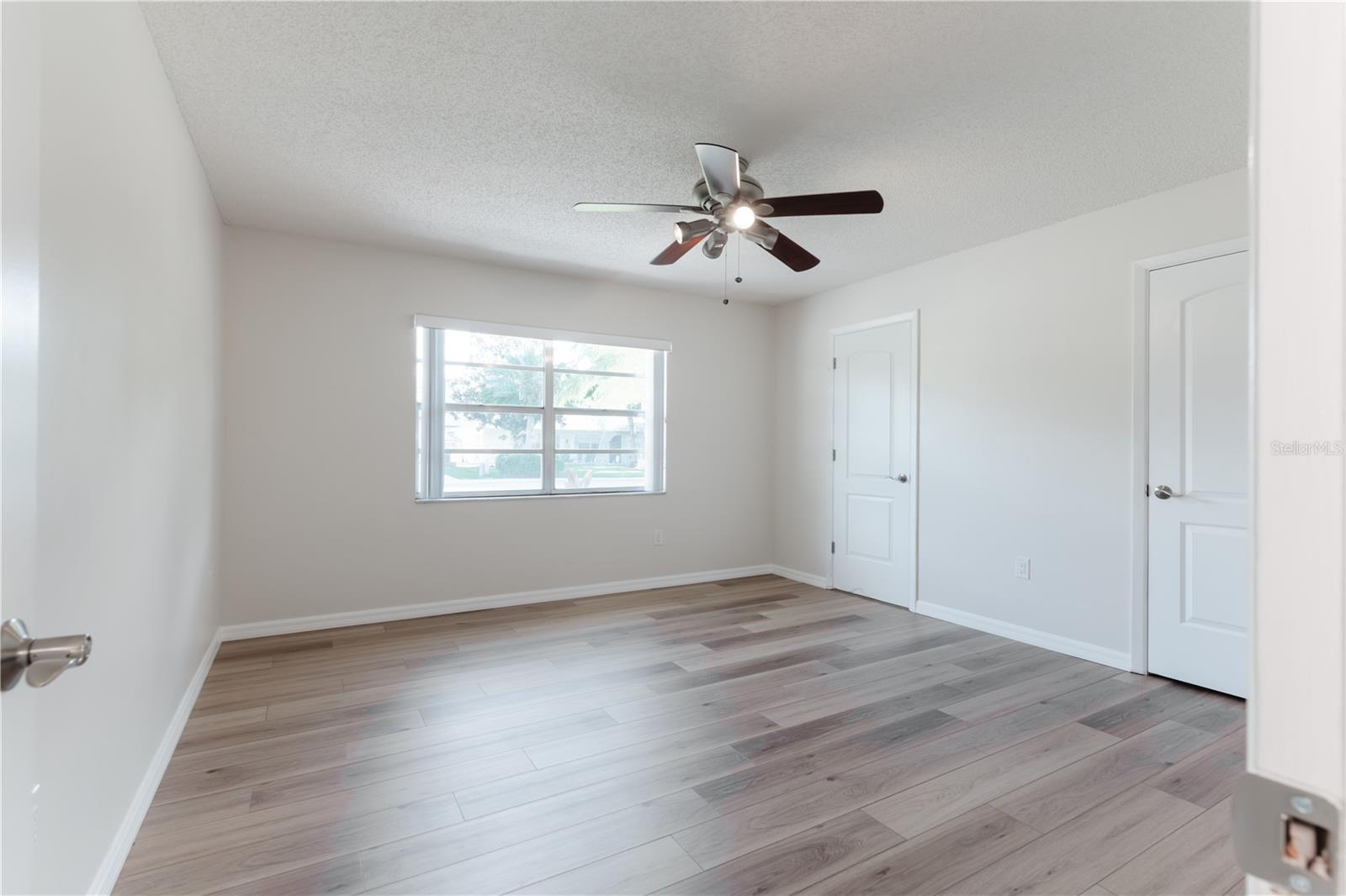 6520 Meadowbrook Ln Property Photo 18