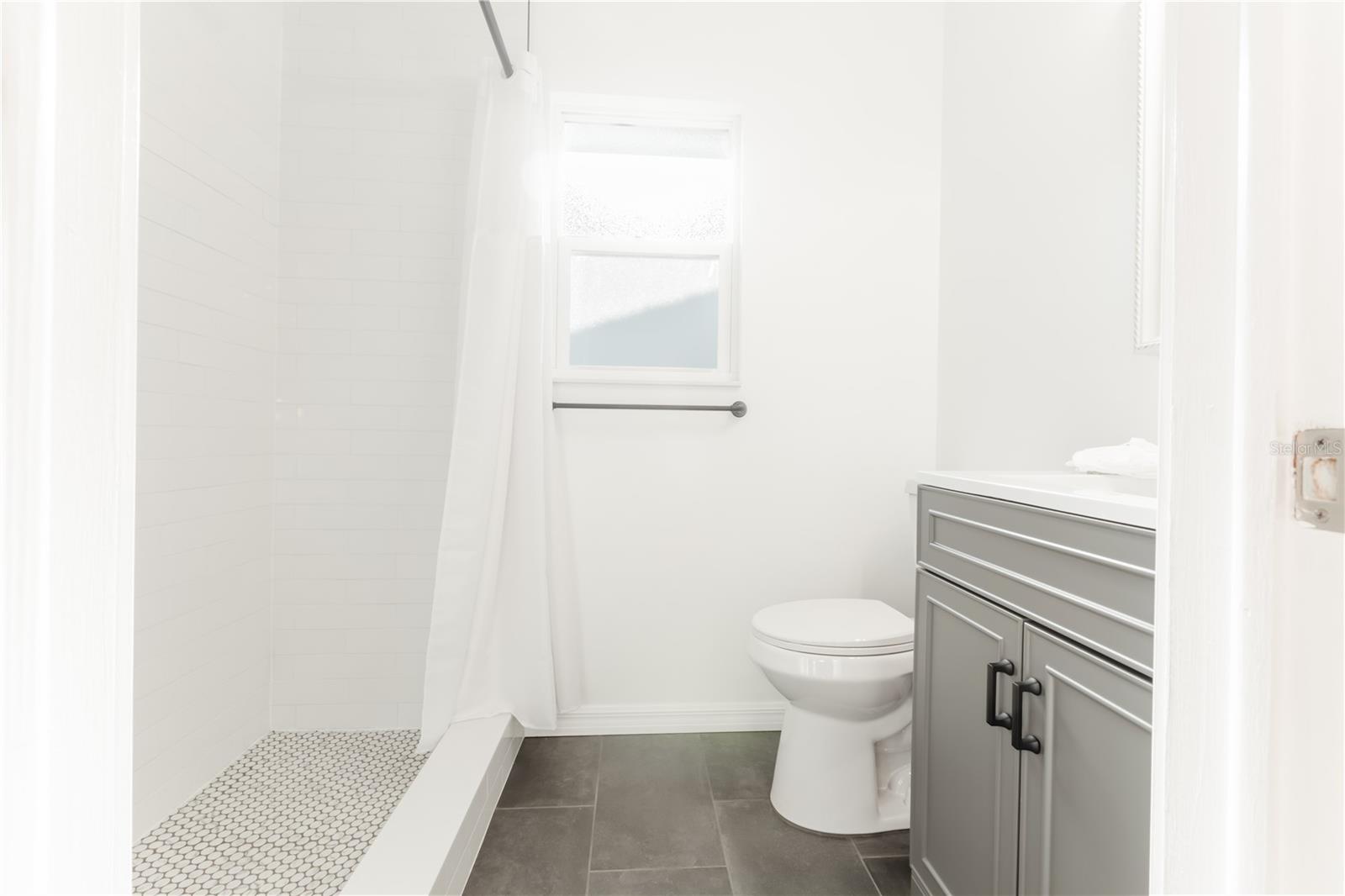 6520 Meadowbrook Ln Property Photo 22