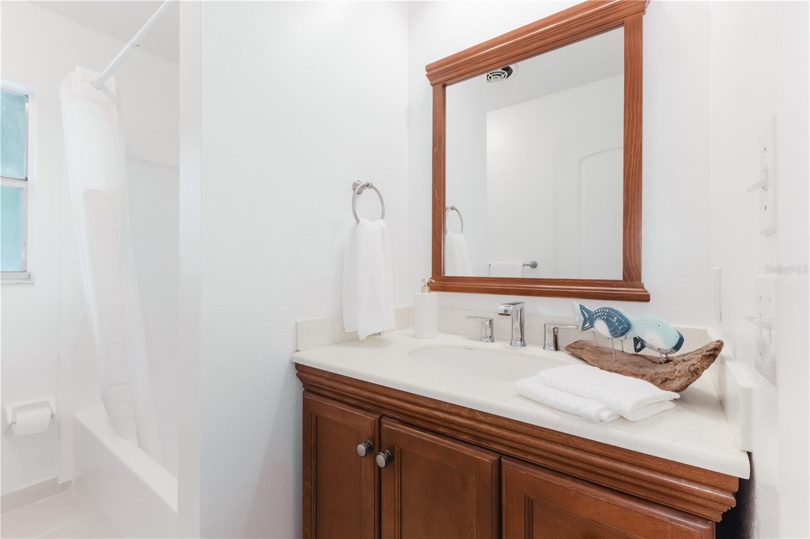 6520 Meadowbrook Ln Property Photo 31