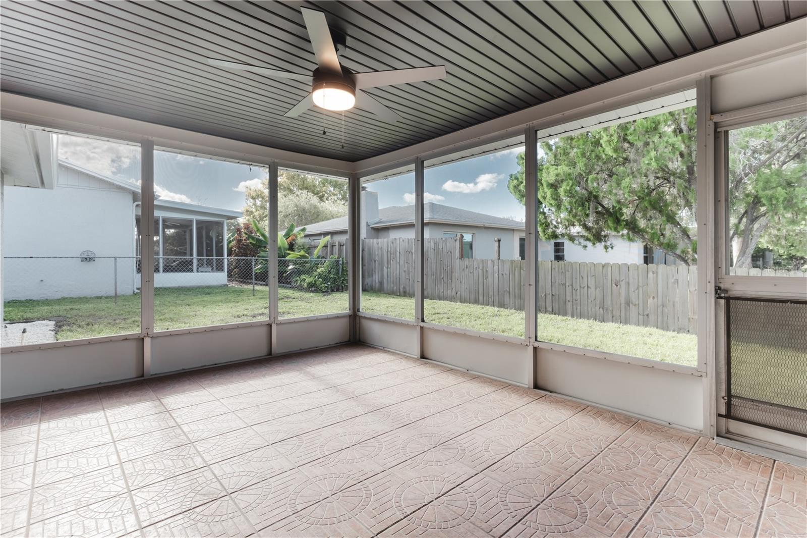 6520 Meadowbrook Ln Property Photo 35