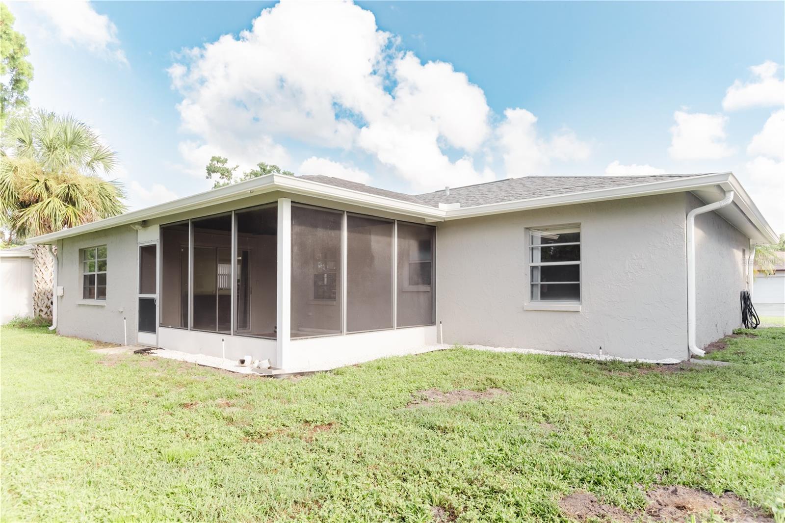 6520 Meadowbrook Ln Property Photo 38