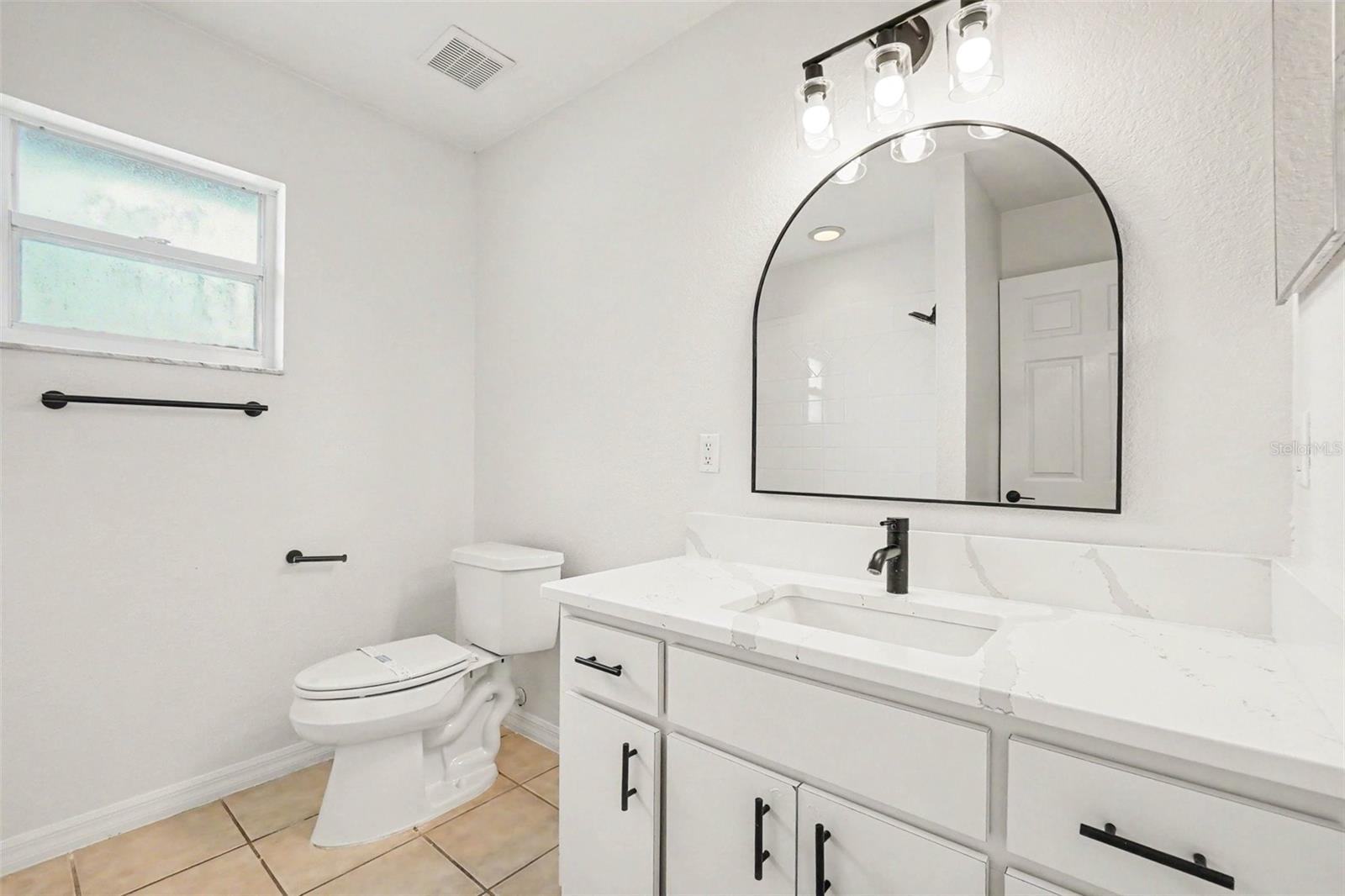 7231 Remington Oaks Dr Property Photo 23