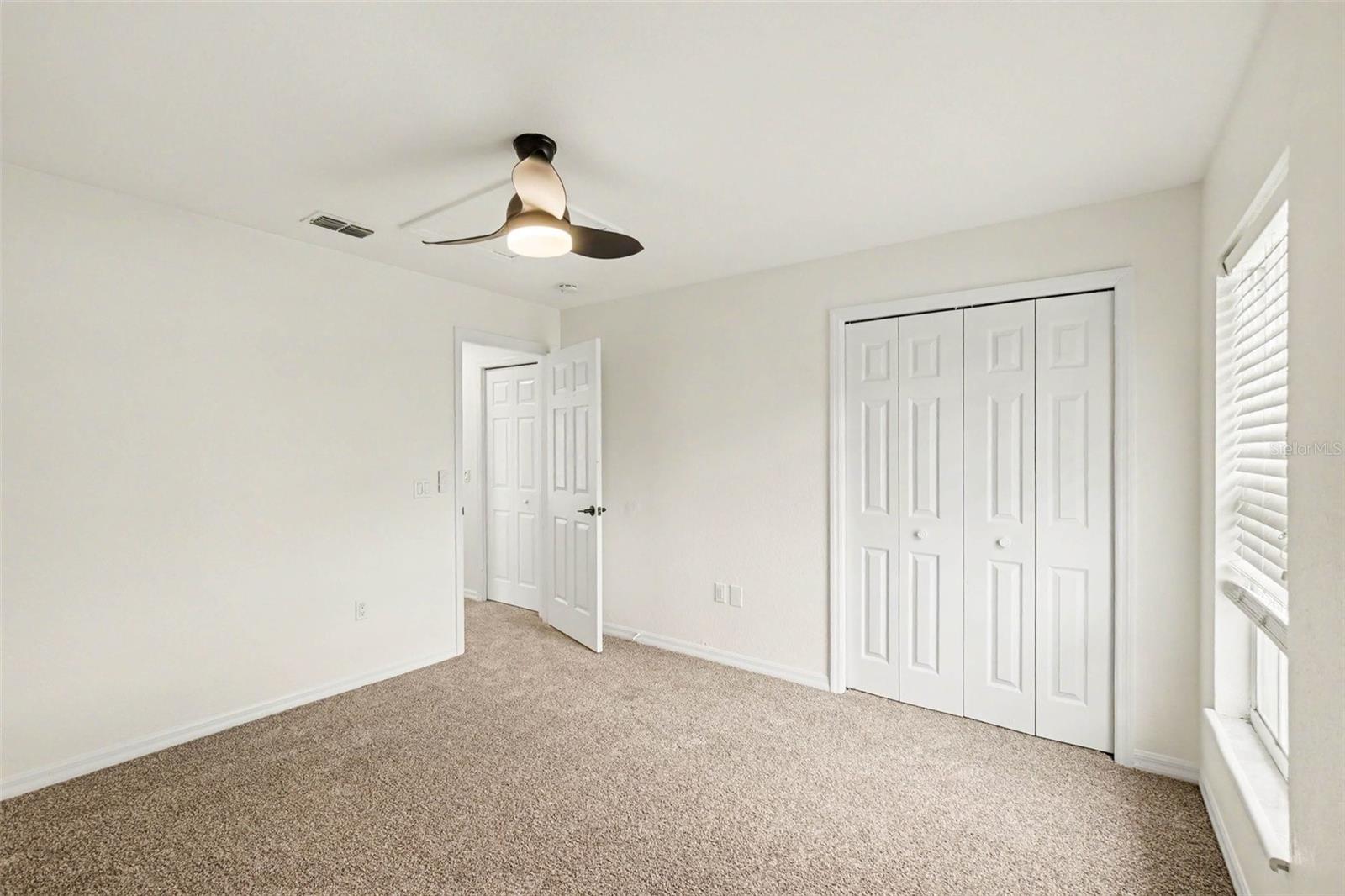 7231 Remington Oaks Dr Property Photo 26