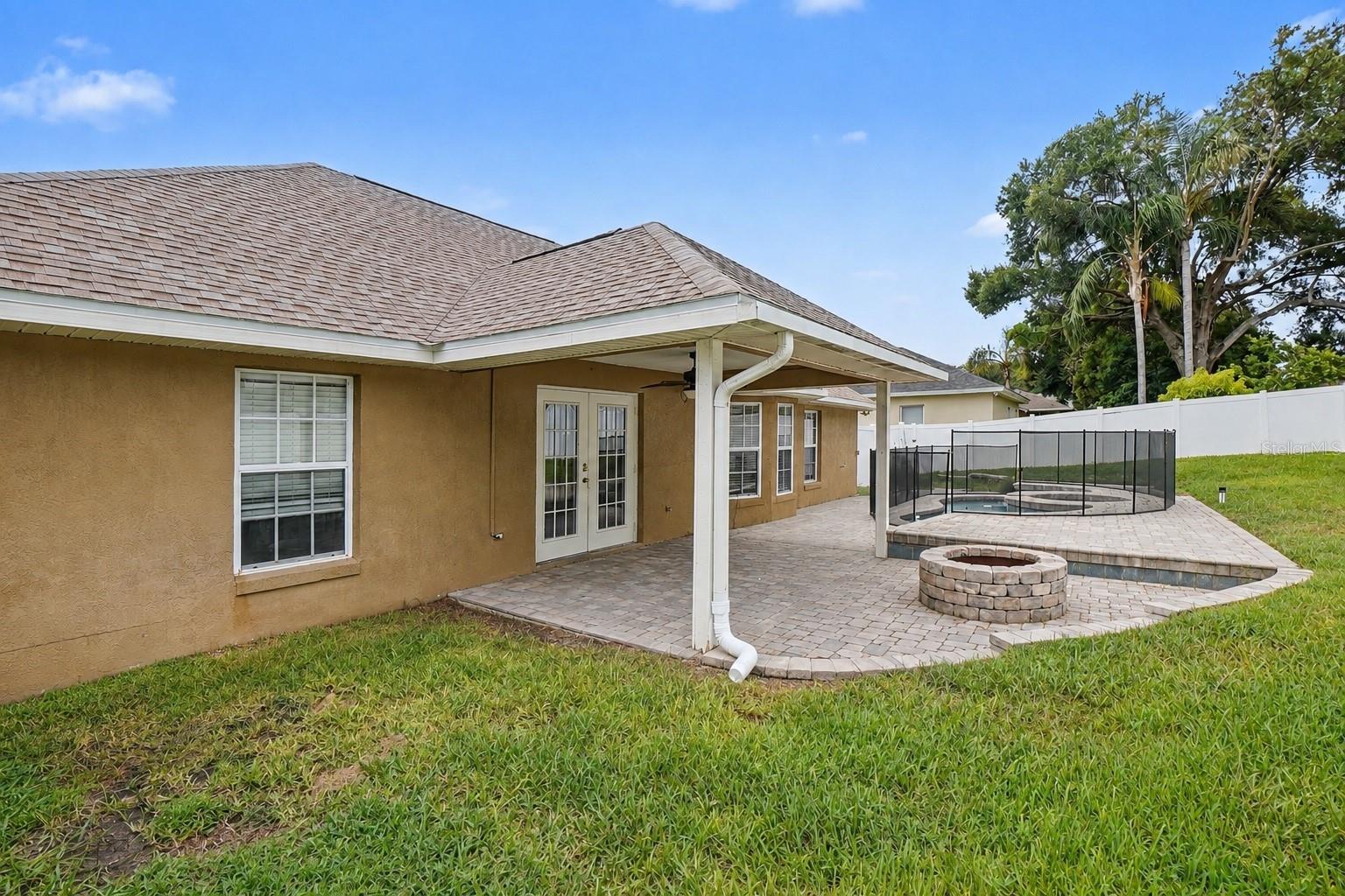 7231 Remington Oaks Dr Property Photo 29
