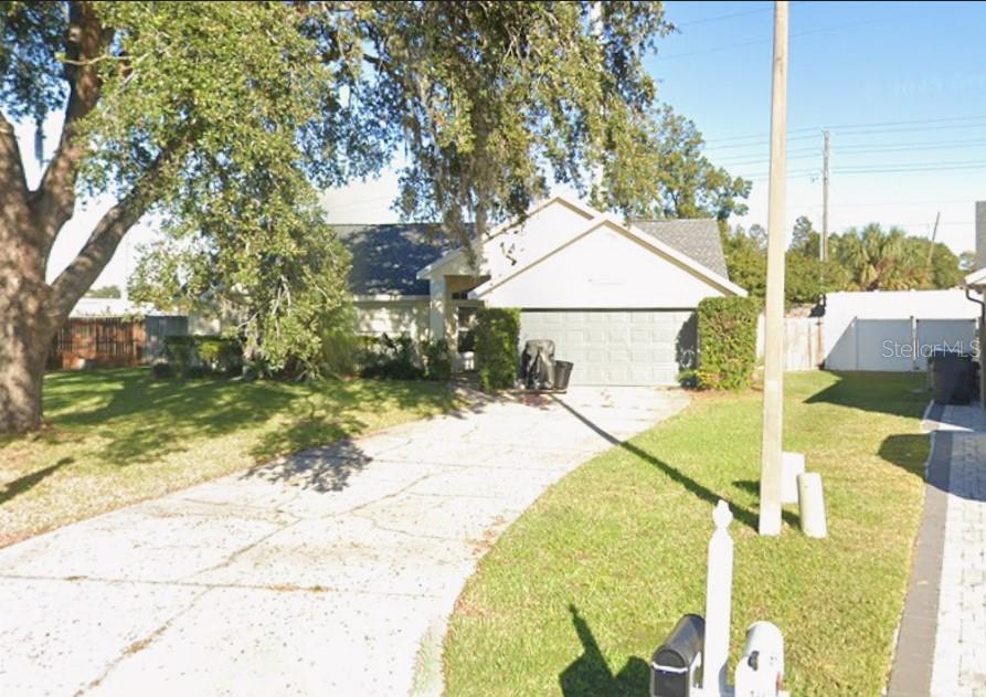 132 Robbins Rest Cir Property Photo 1