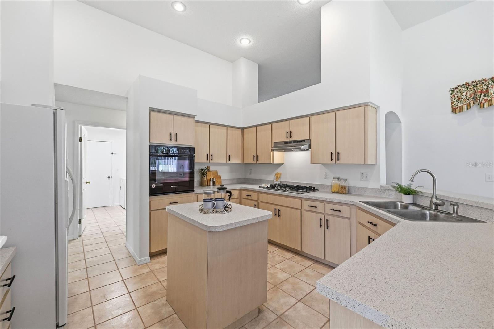 28331 Openfield Loop Property Photo 19