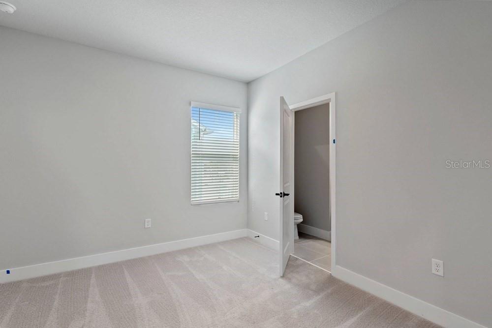89 28th St S Property Photo 15