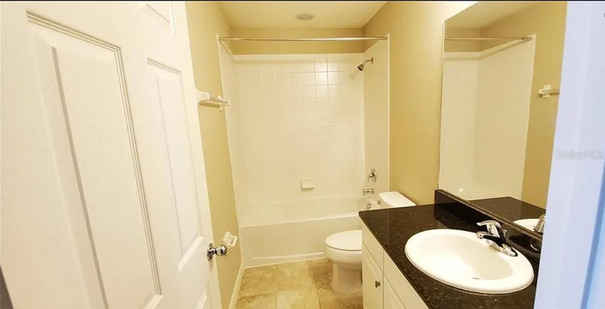 7027 Towne Lake Rd Property Photo 10