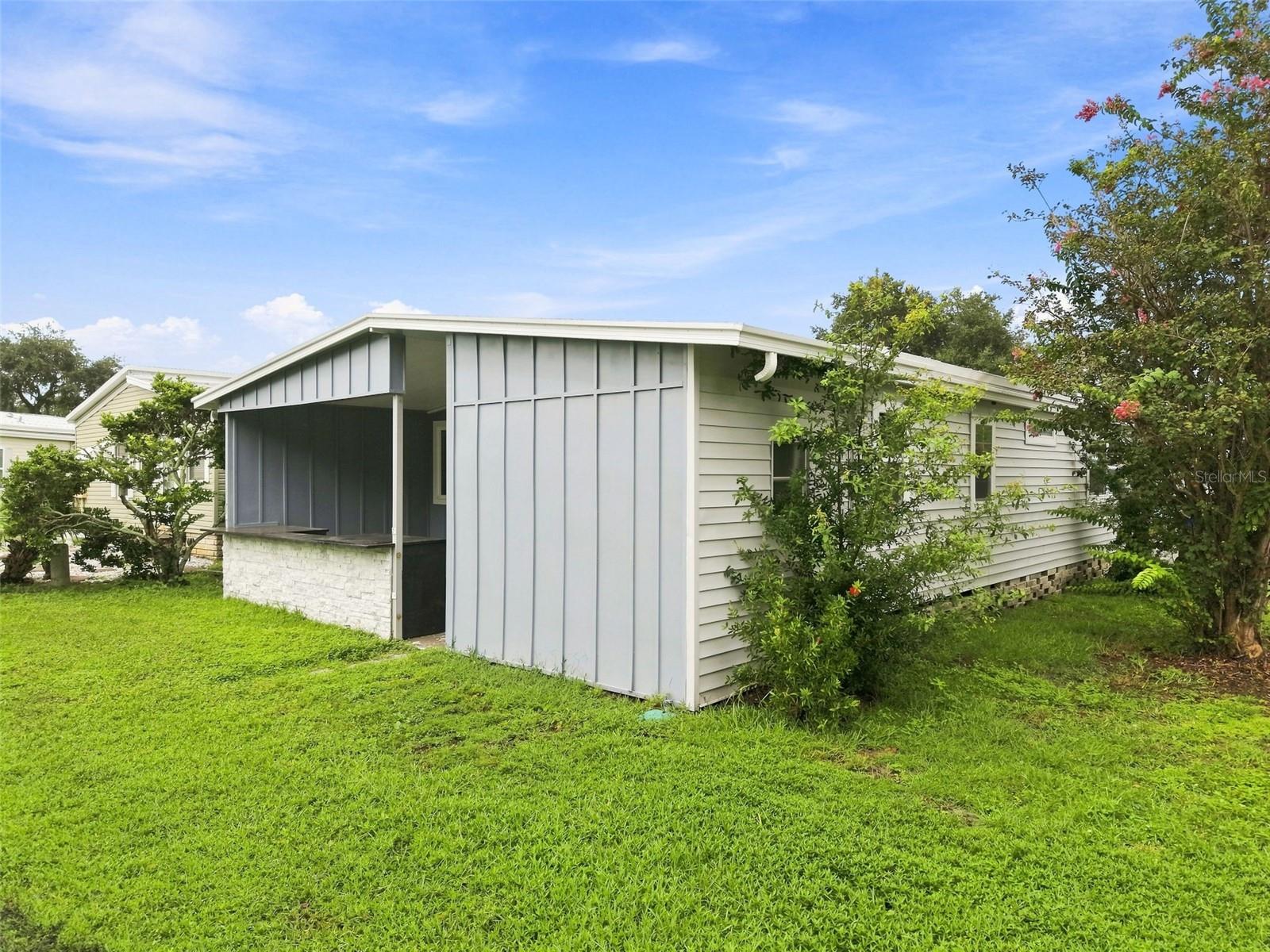 163 Dolphin Dr E Property Photo 37