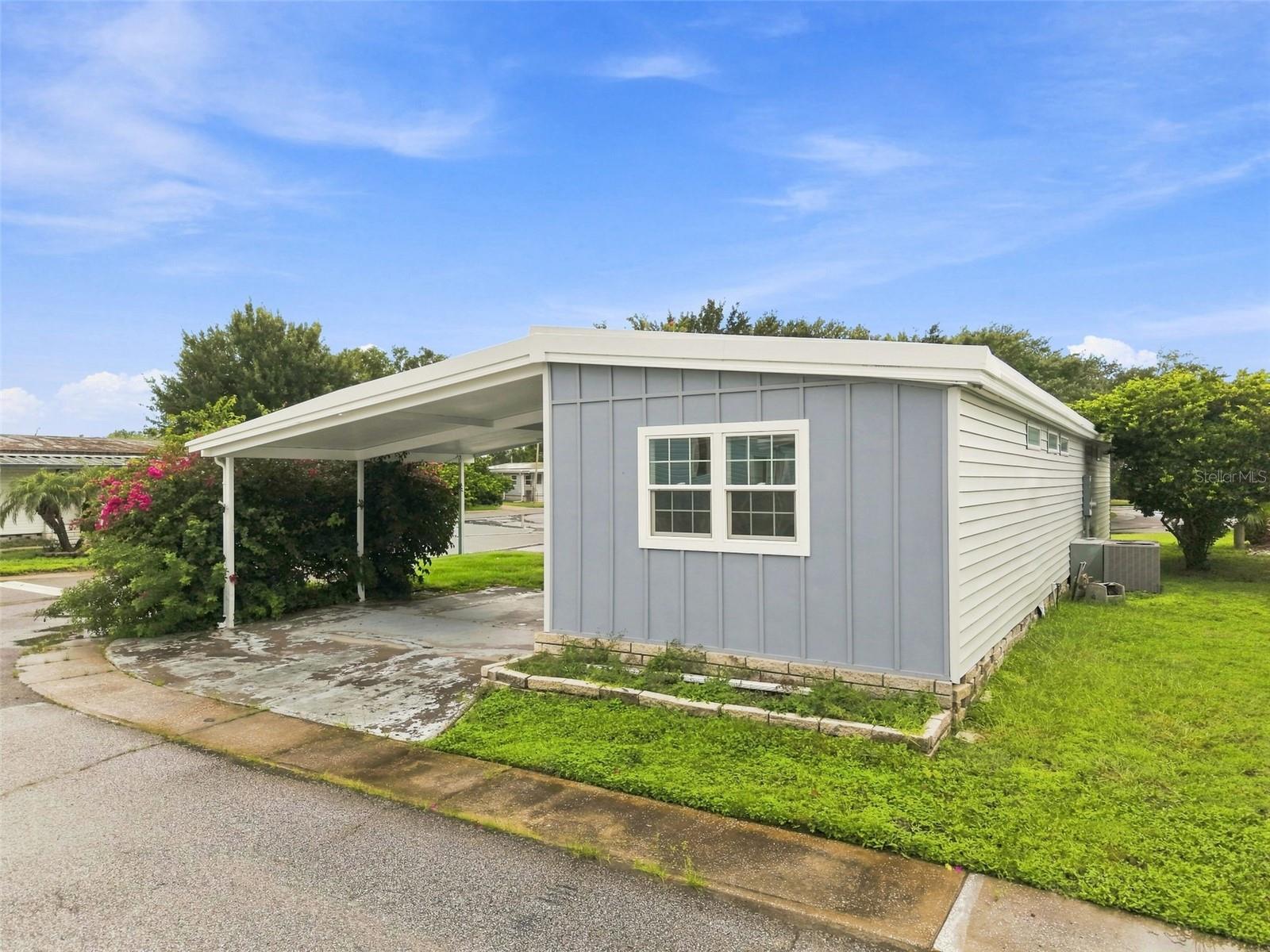 163 Dolphin Dr E Property Photo 41