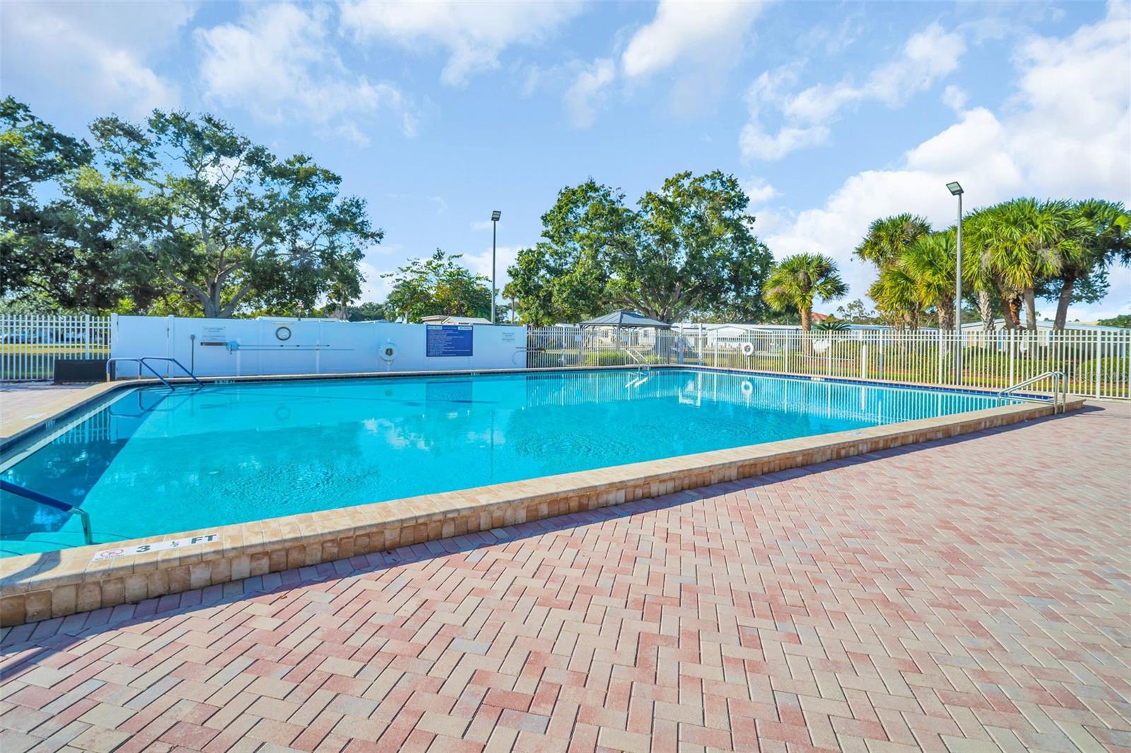 163 Dolphin Dr E Property Photo 56