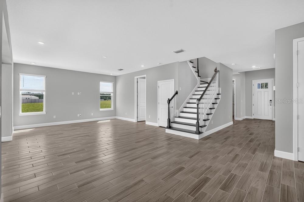 35709 Emberview Dr Property Photo 3