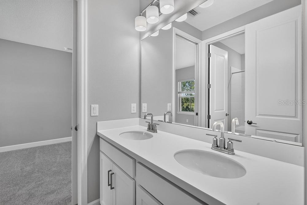 35709 Emberview Dr Property Photo 4