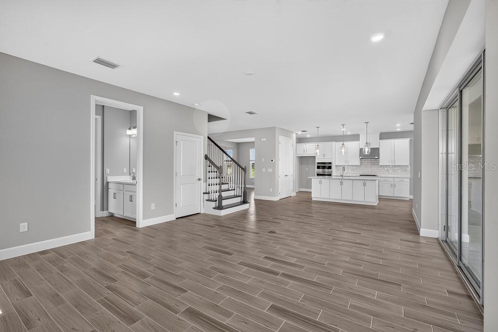35709 Emberview Dr Property Photo 6