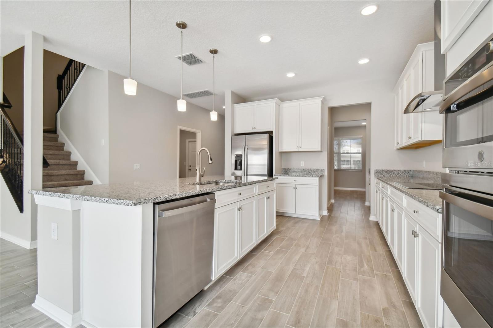 38190 Shale Stone Ct Property Photo 18