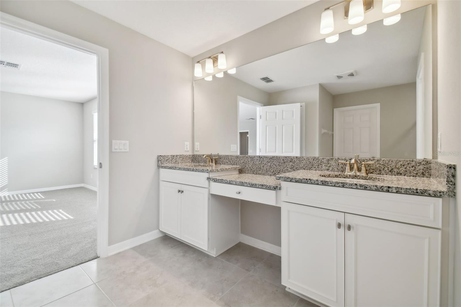 38190 Shale Stone Ct Property Photo 41