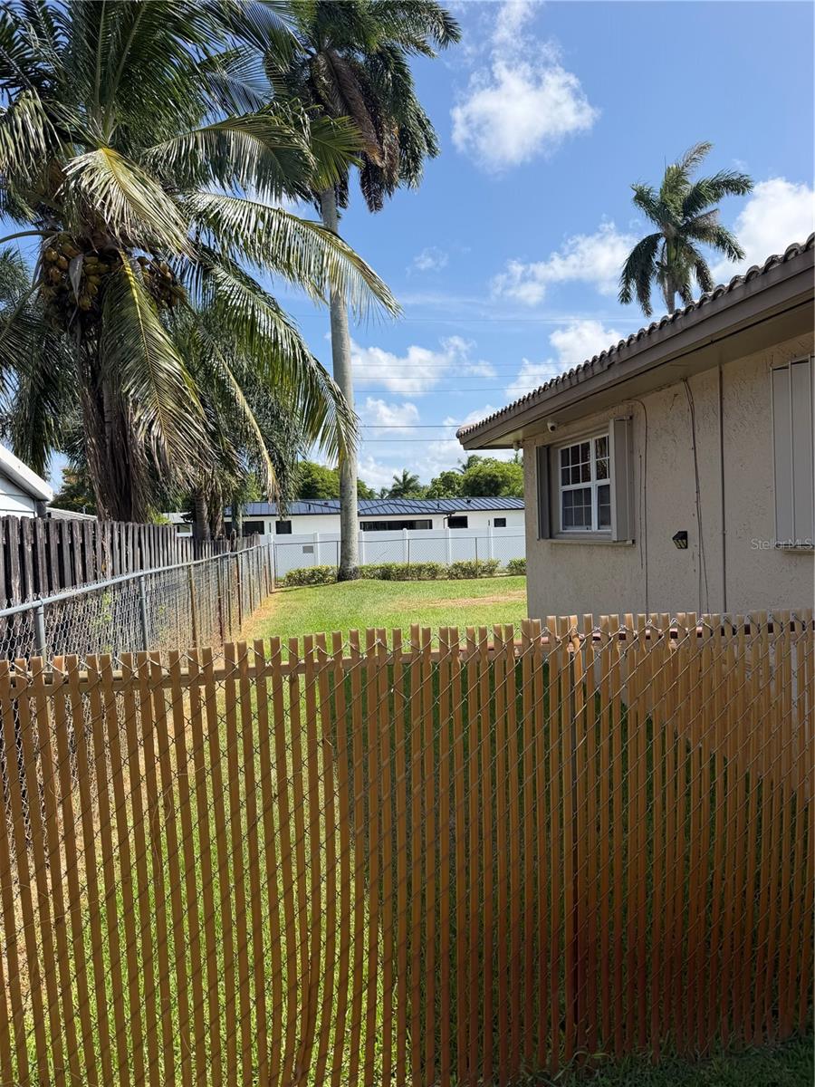 3230 Harrison St Property Photo 7