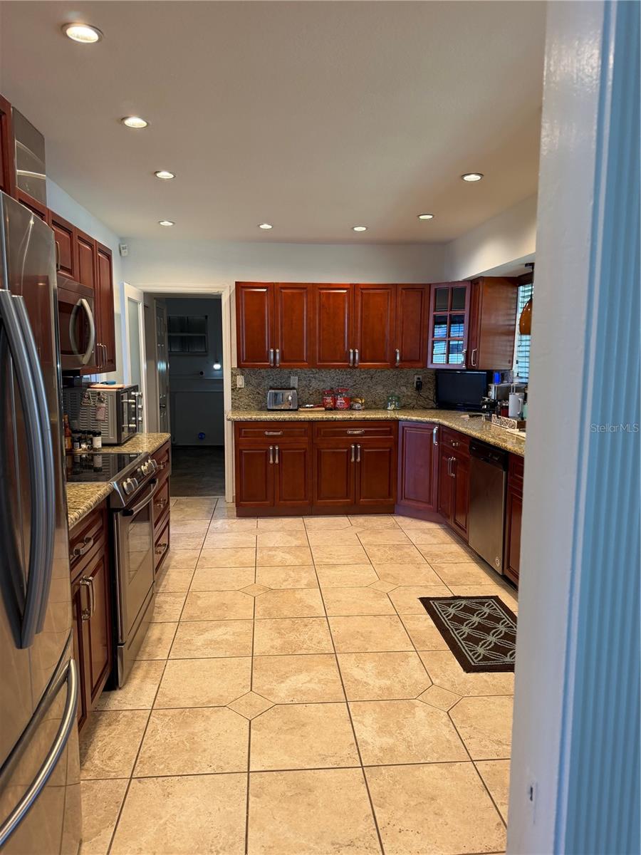 3230 Harrison St Property Photo 10