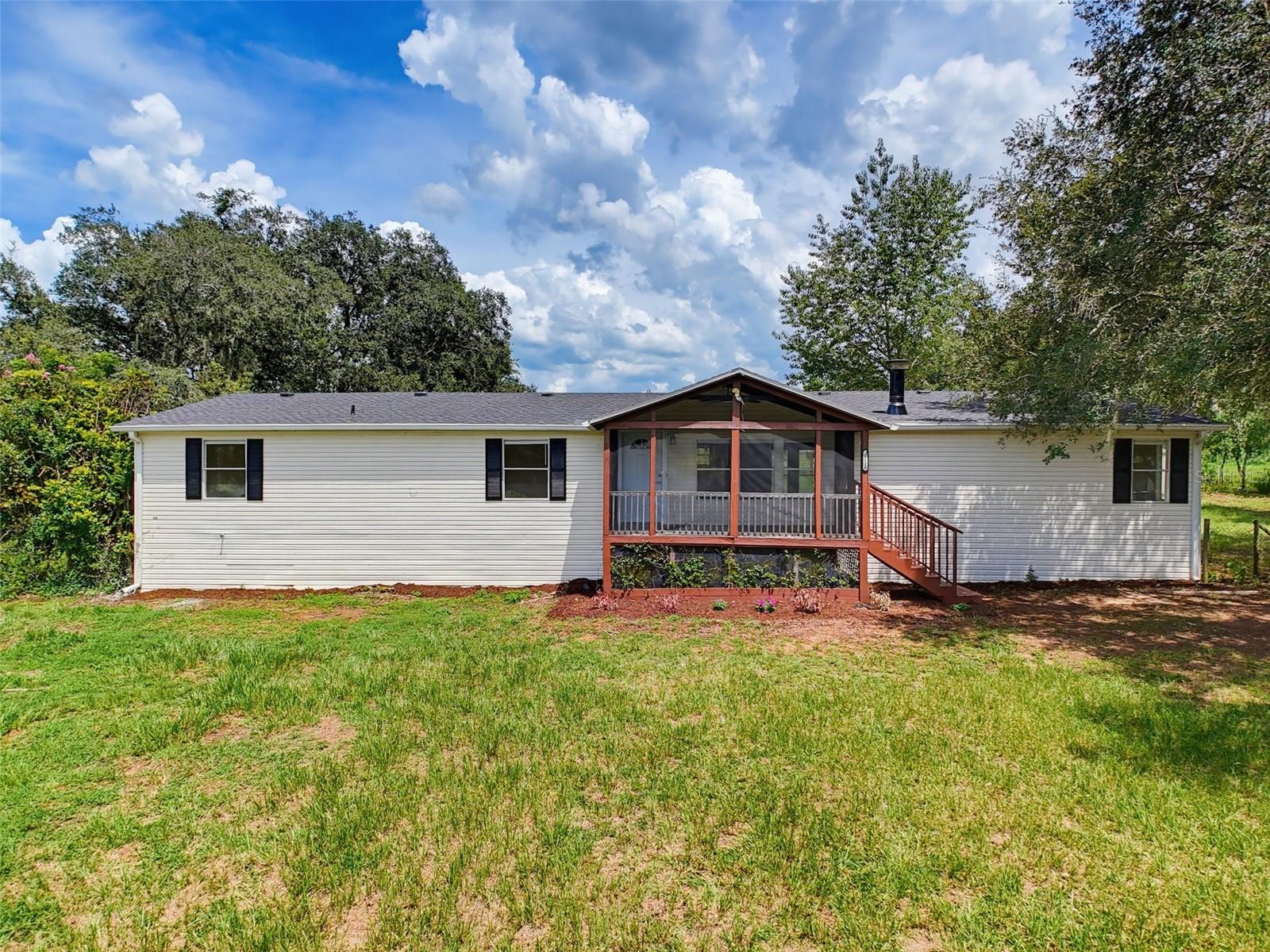 11106 Fernway Ln Property Photo 1