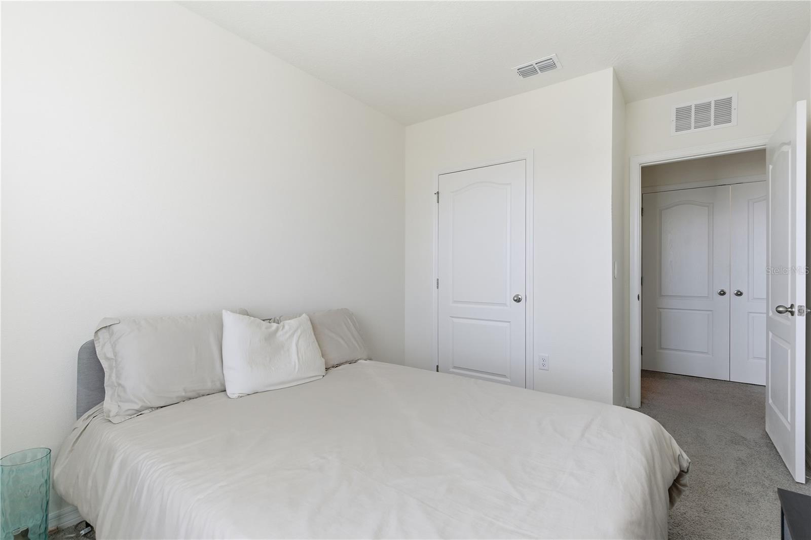 1727 Wooden St Property Photo 12
