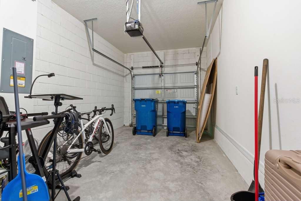 1727 Wooden St Property Photo 21