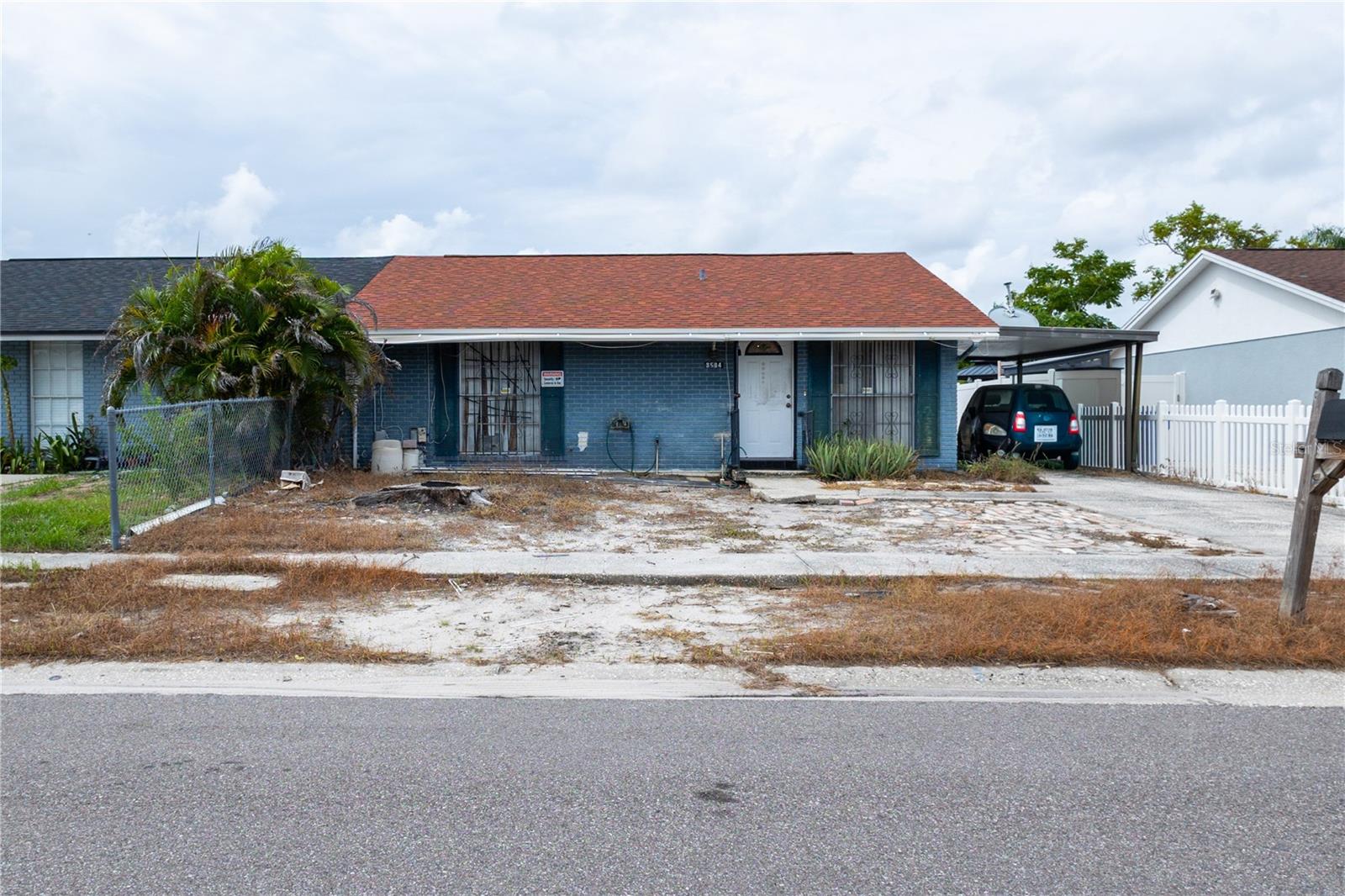 8584 BRIAR GROVE CIR Property Photo 1