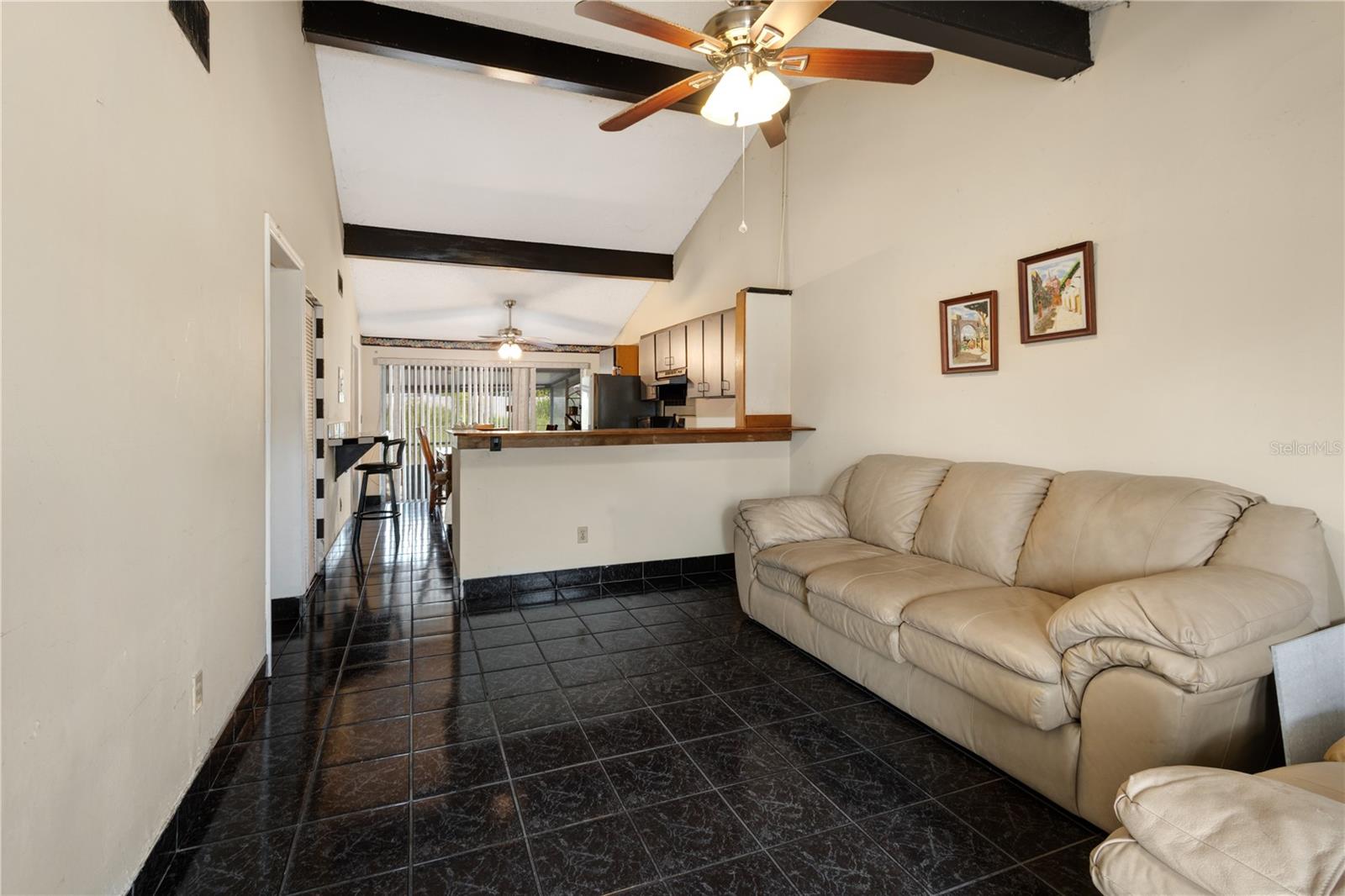 8584 Briar Grove Cir Property Photo 4