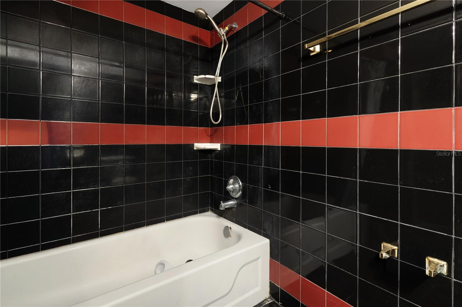 8584 Briar Grove Cir Property Photo 17