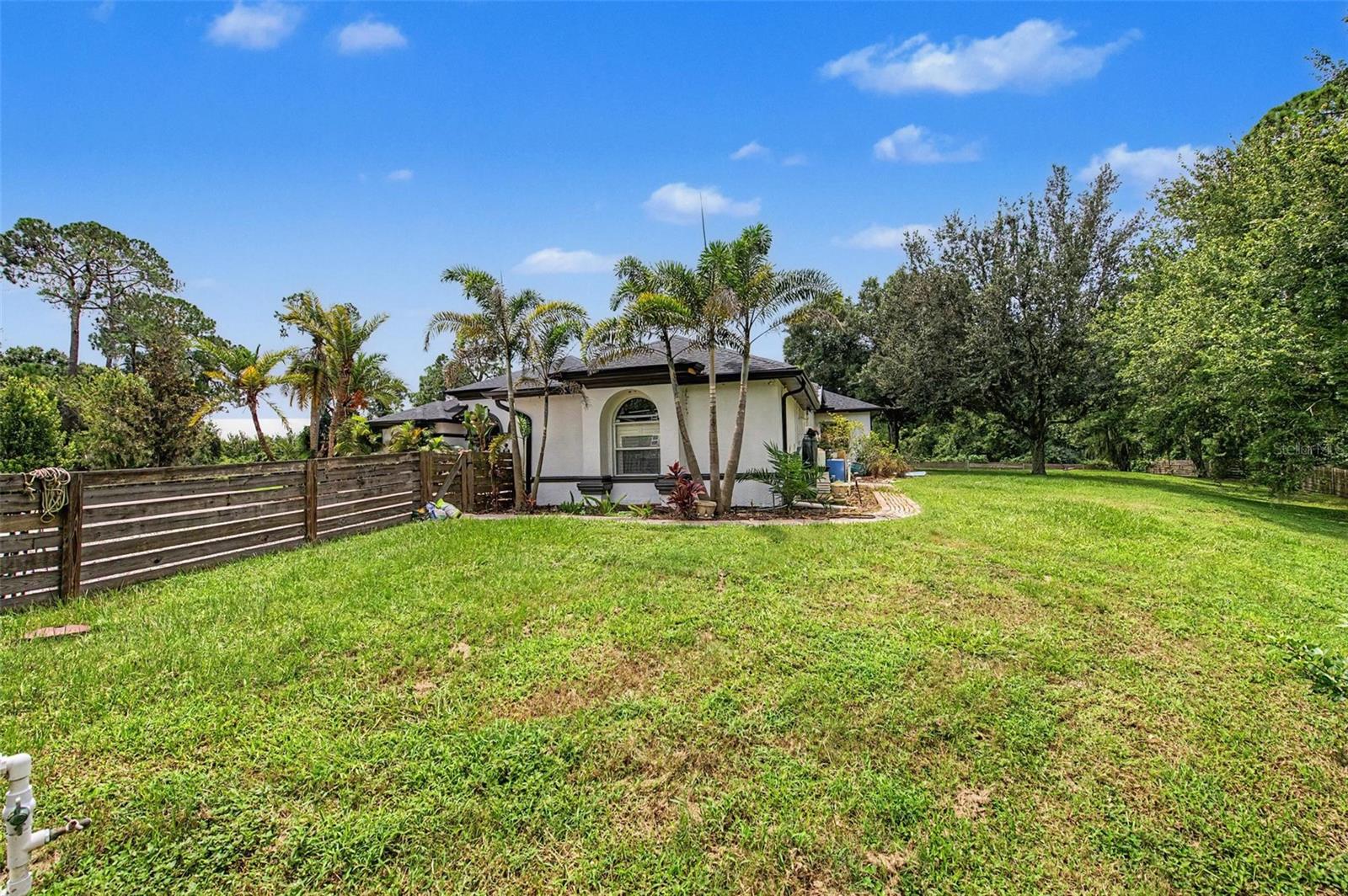 15532 Lake Grace Dr Property Photo 83