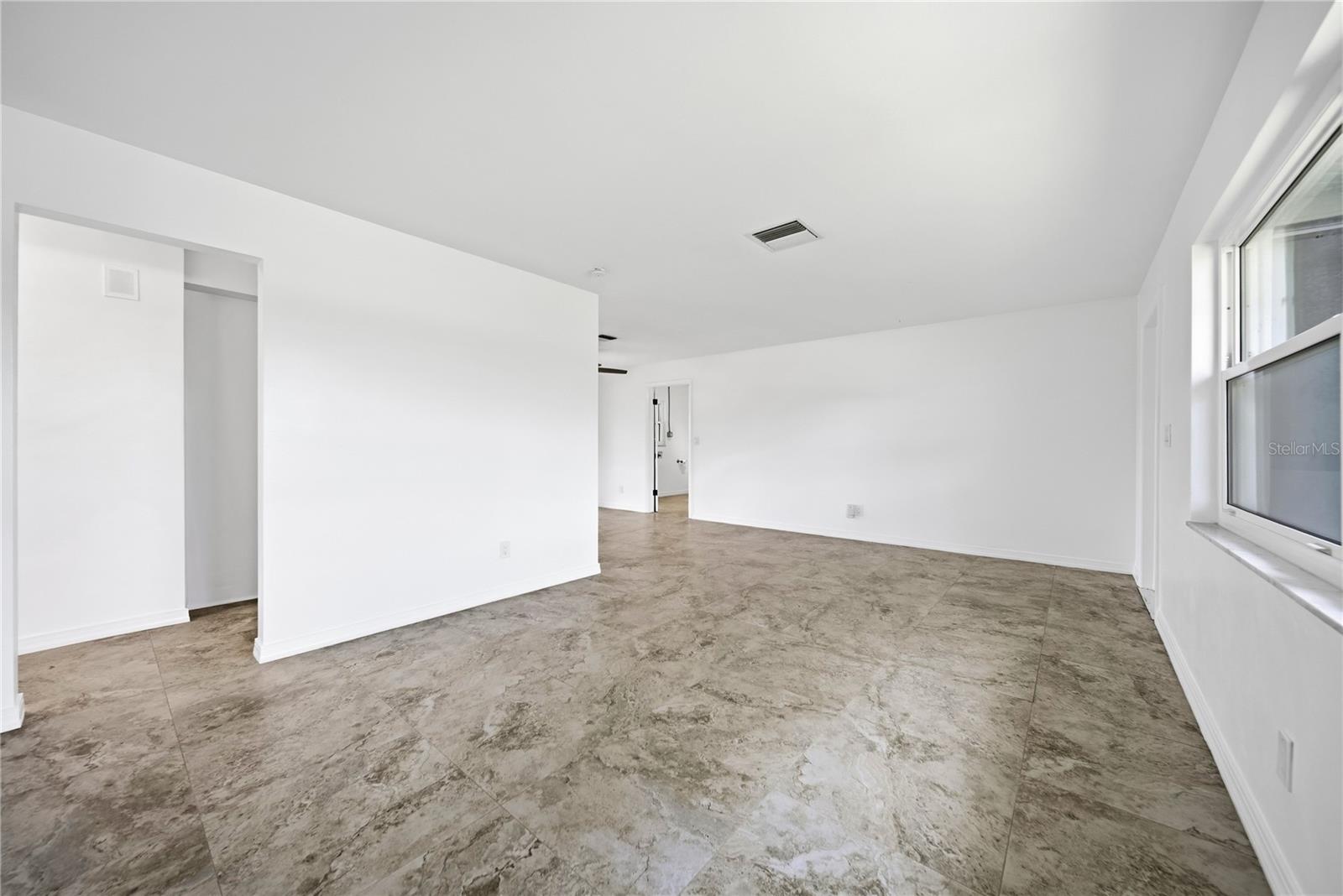 3106 Se 18th Pl Property Photo 9