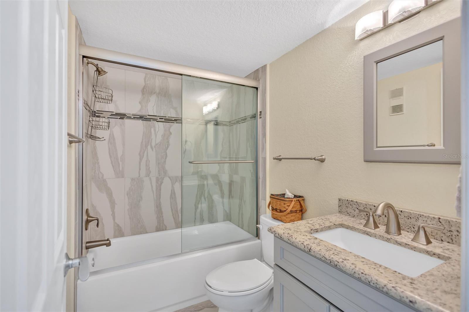9 Haig Pl #810 Property Photo 17