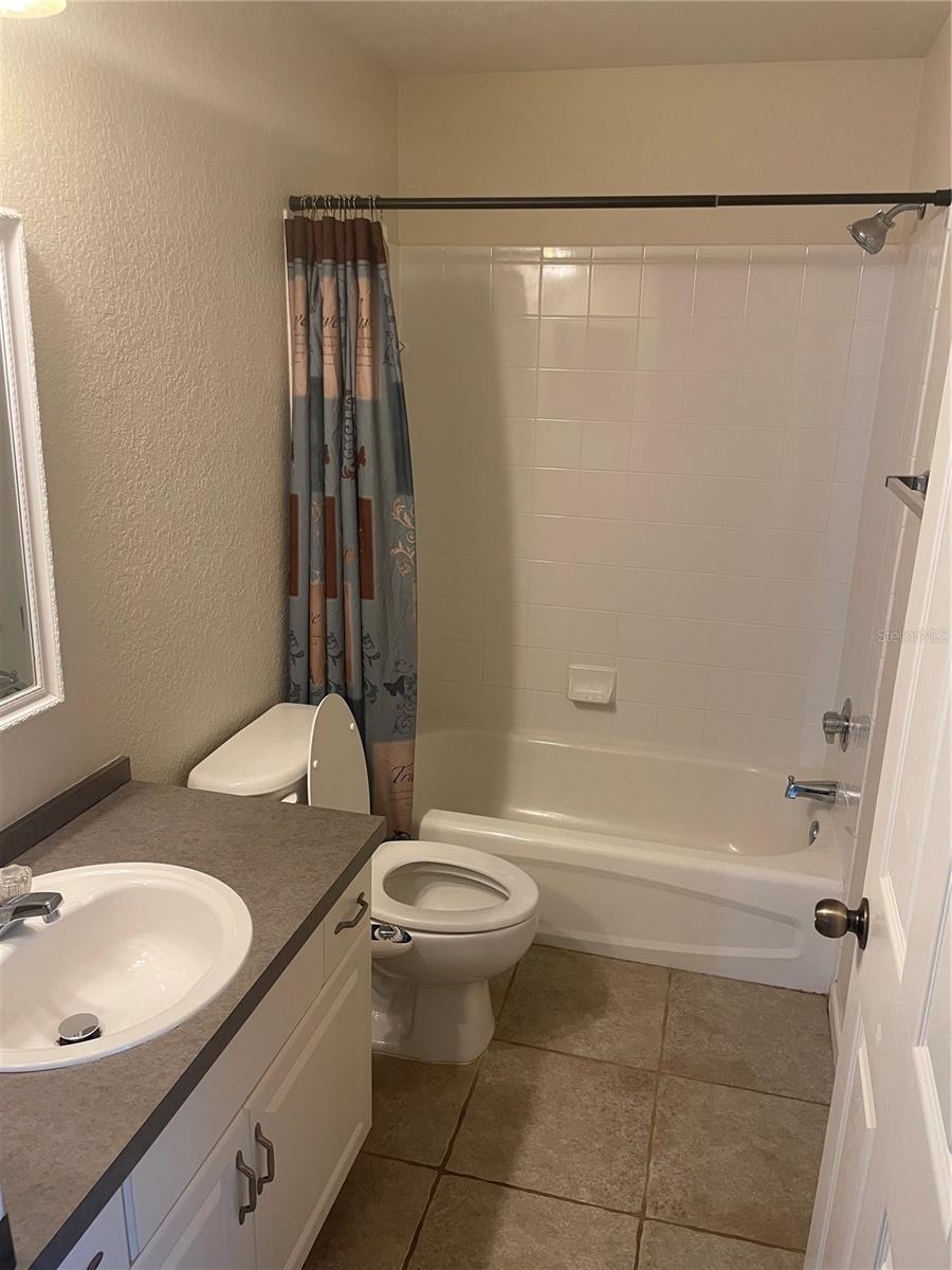 6233 Ashbury Palms Dr Property Photo 9