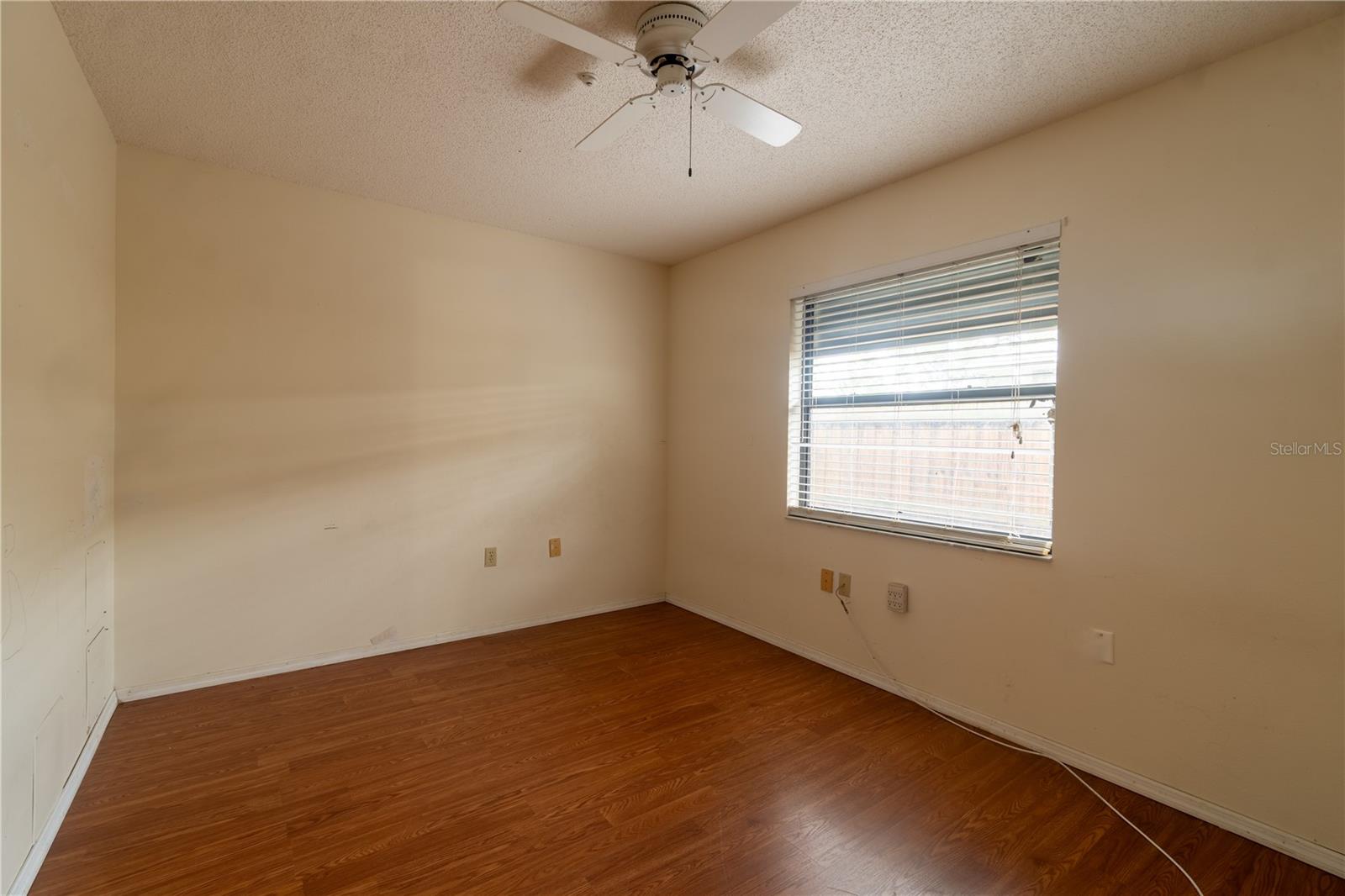 2227 Benson St Property Photo 18