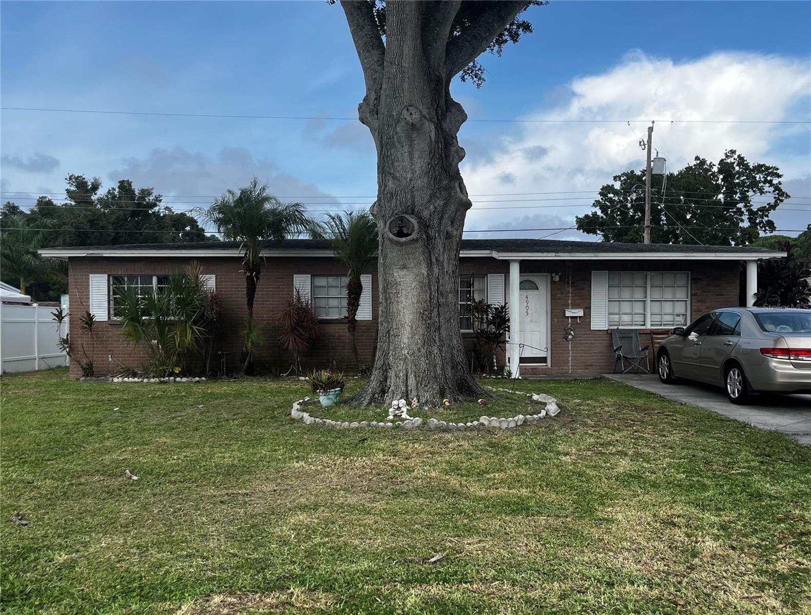 4905 ELDORADO DR