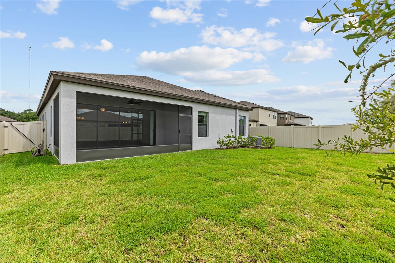 12646 Shetland Walk Dr Property Photo 32