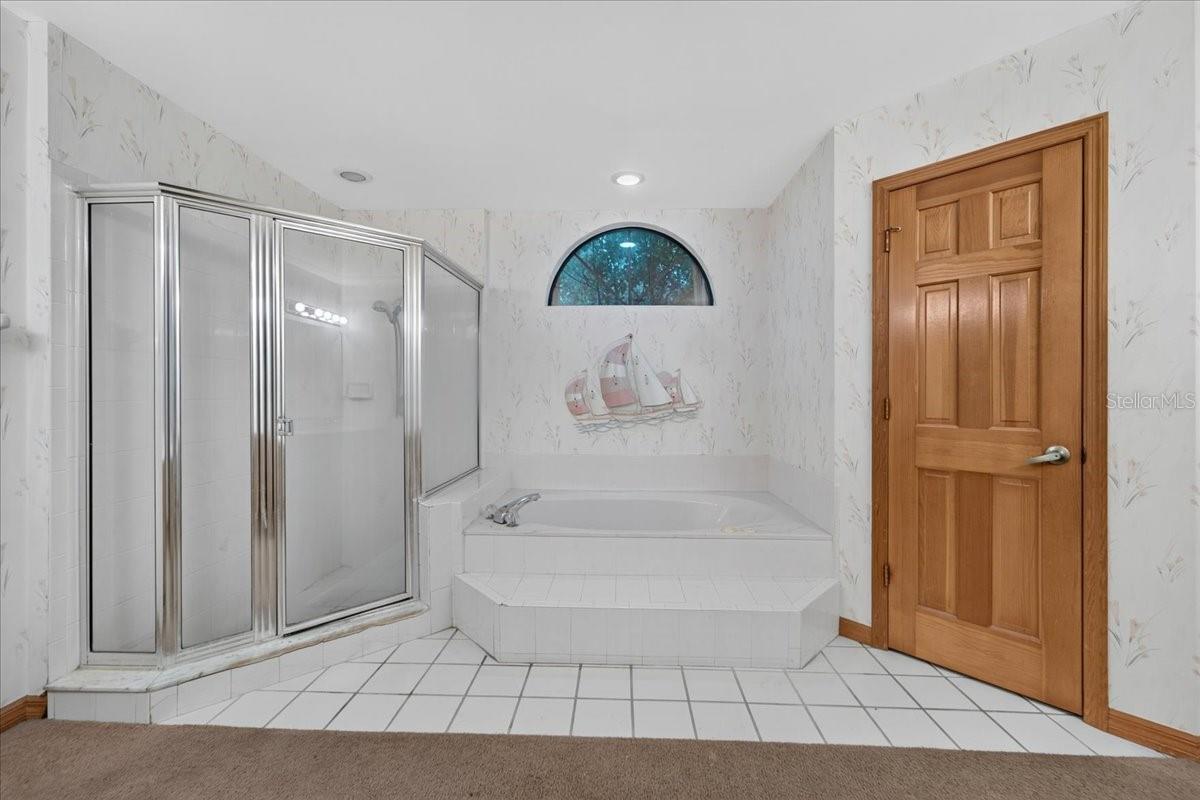 344 N Frederick Ave Property Photo 19