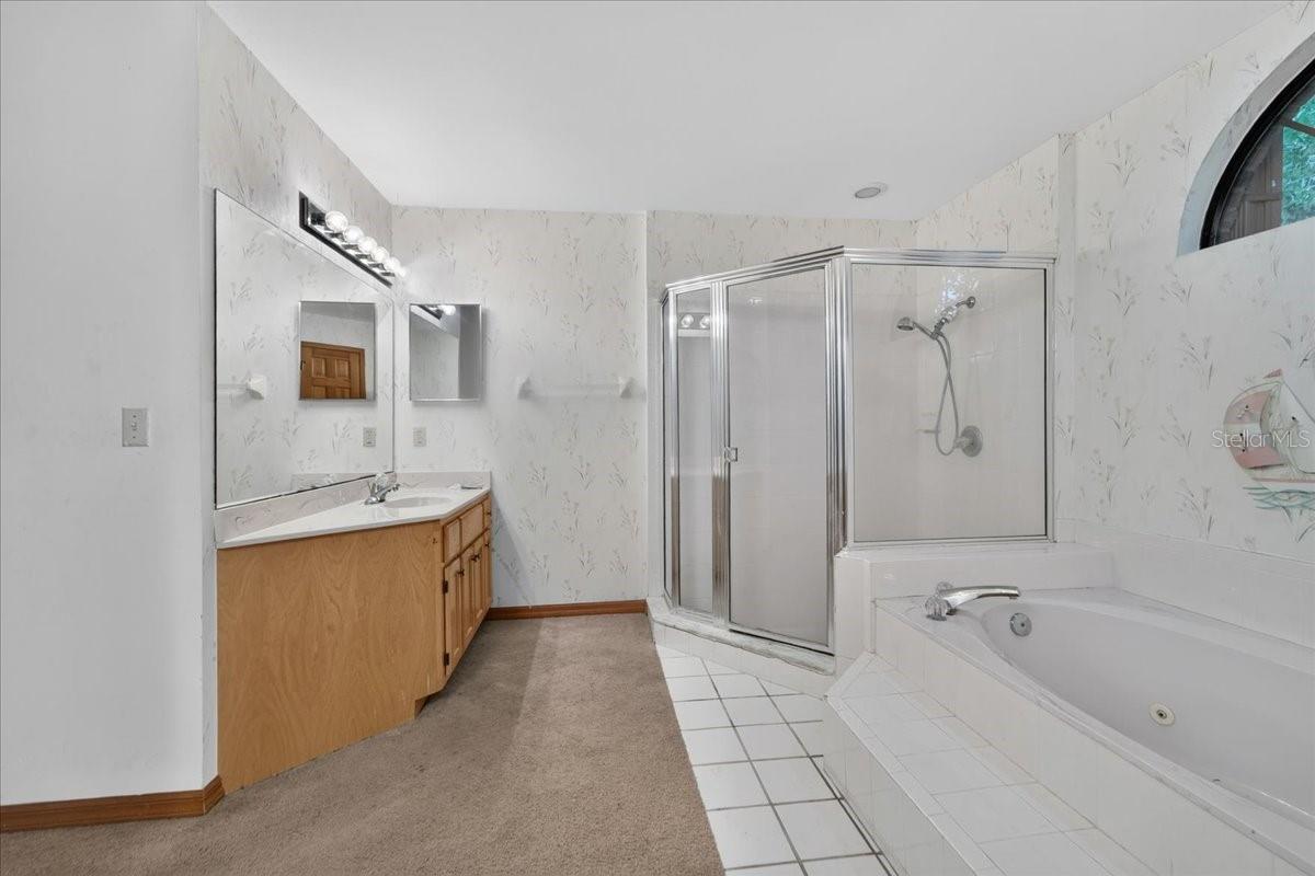 344 N Frederick Ave Property Photo 20