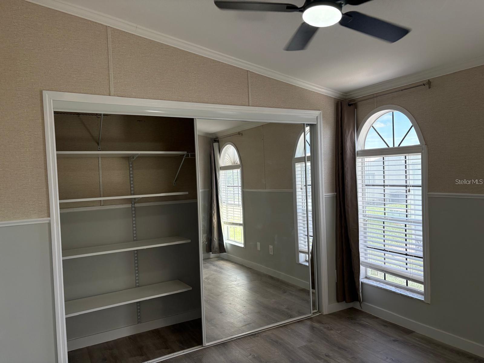 653 Los Altos Property Photo 21