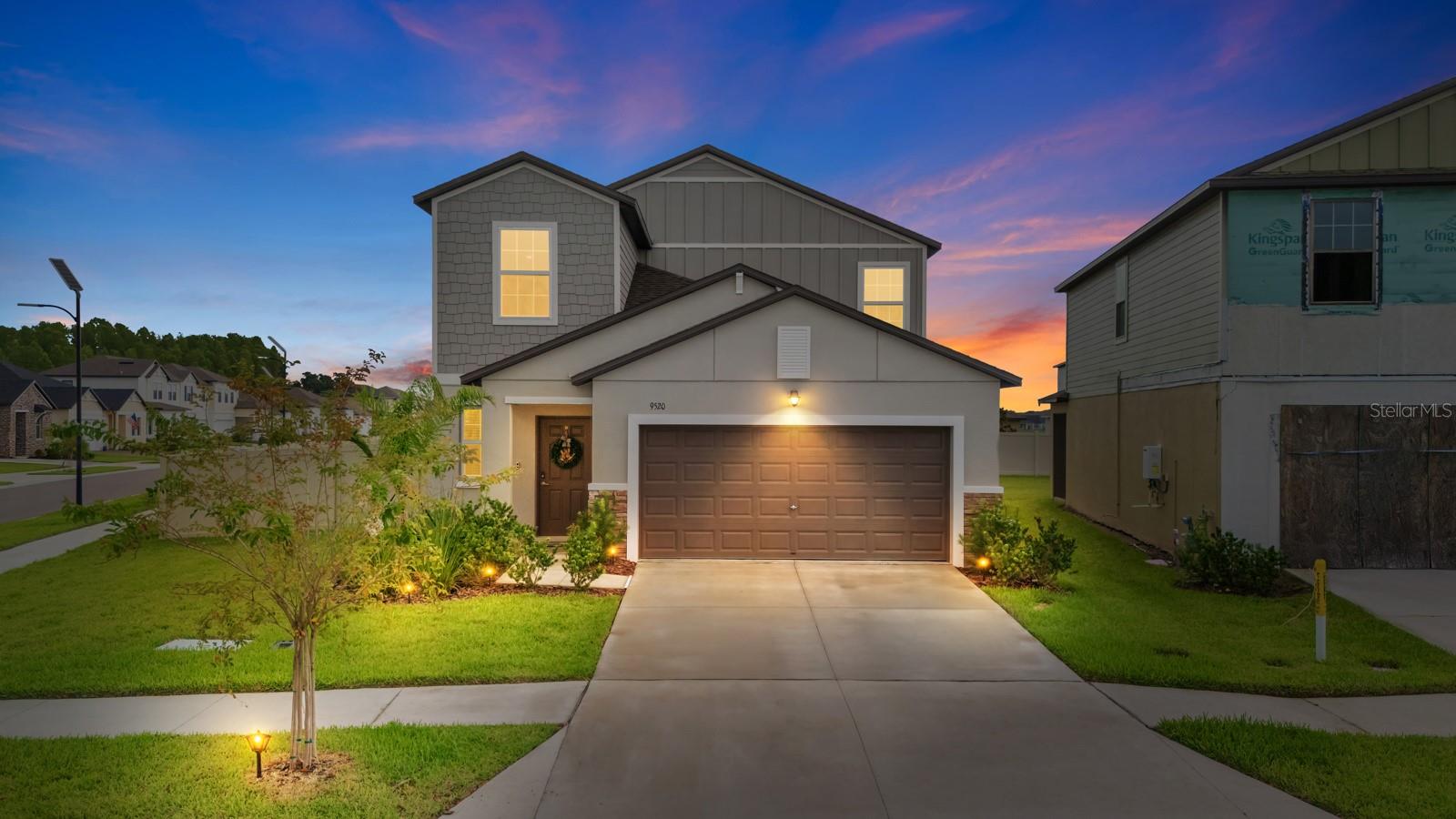 9520 Runaway Breeze Property Photo 1
