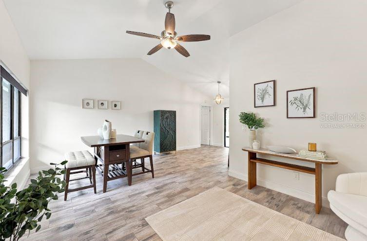 13904 Hayward Pl Property Photo 4