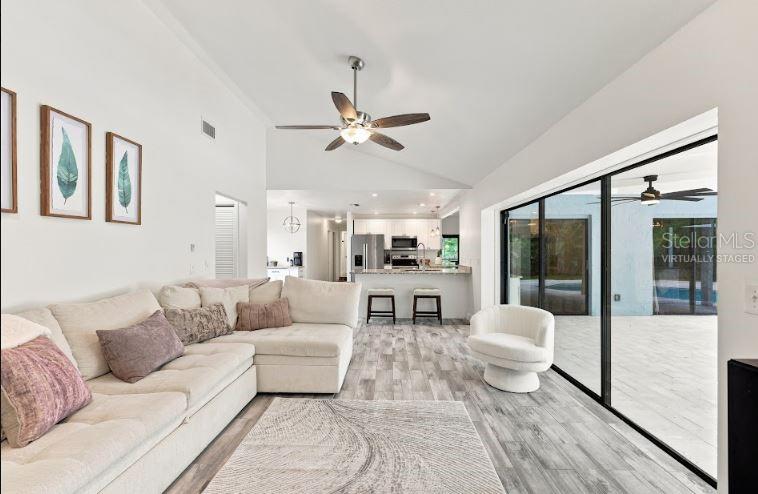 13904 Hayward Pl Property Photo 16