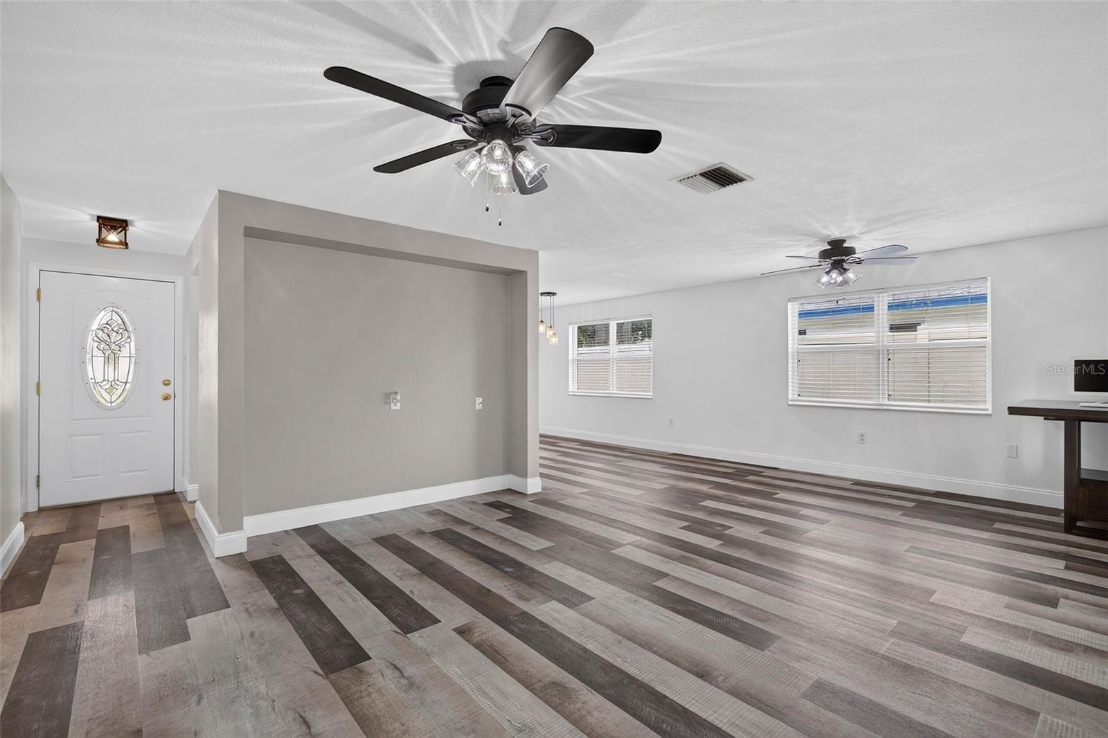1748 Greenlea Dr Property Photo 17