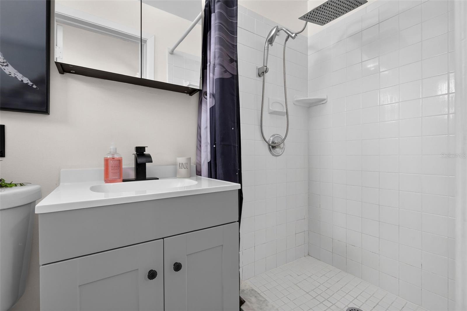 1748 Greenlea Dr Property Photo 25