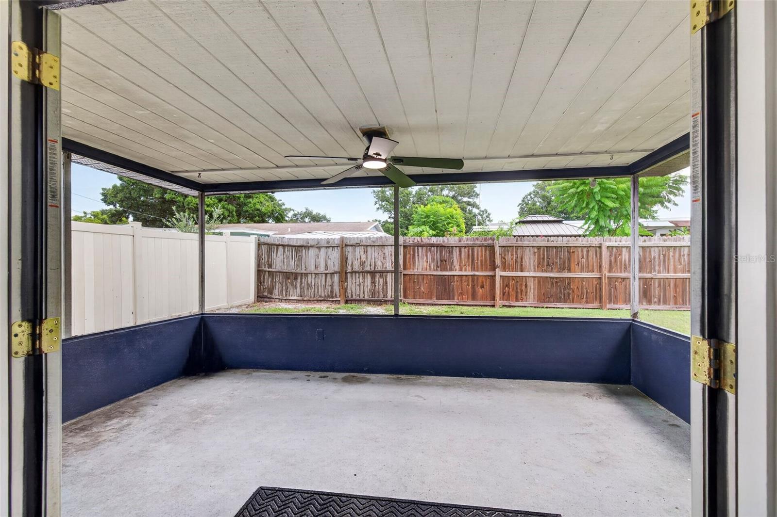 1748 Greenlea Dr Property Photo 38